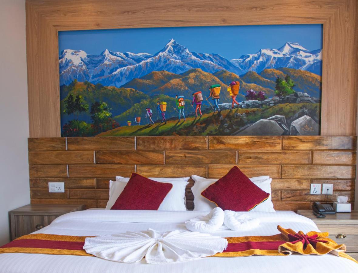 Hotel Pushkar Pokhara Dış mekan fotoğraf