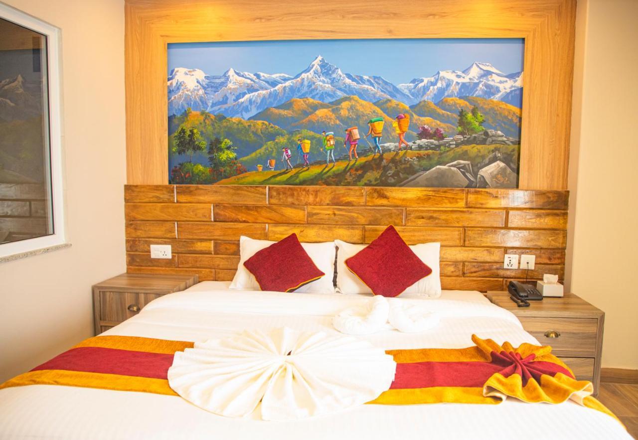 Hotel Pushkar Pokhara Dış mekan fotoğraf